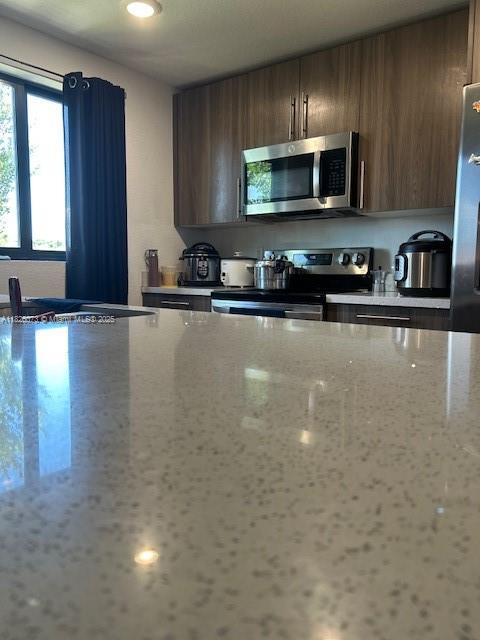 226 NW 11th Ct