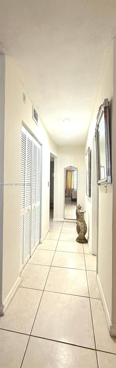 ROLLING GREEN CONDO B - Residential