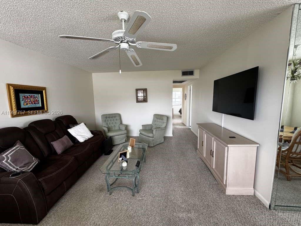 FANSHAW AT CENTURY VILLAG - Residential Lease