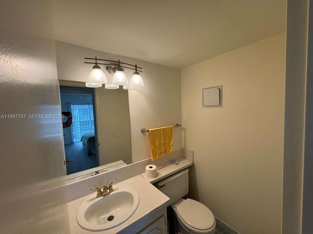 FANSHAW AT CENTURY VILLAG - Residential Lease