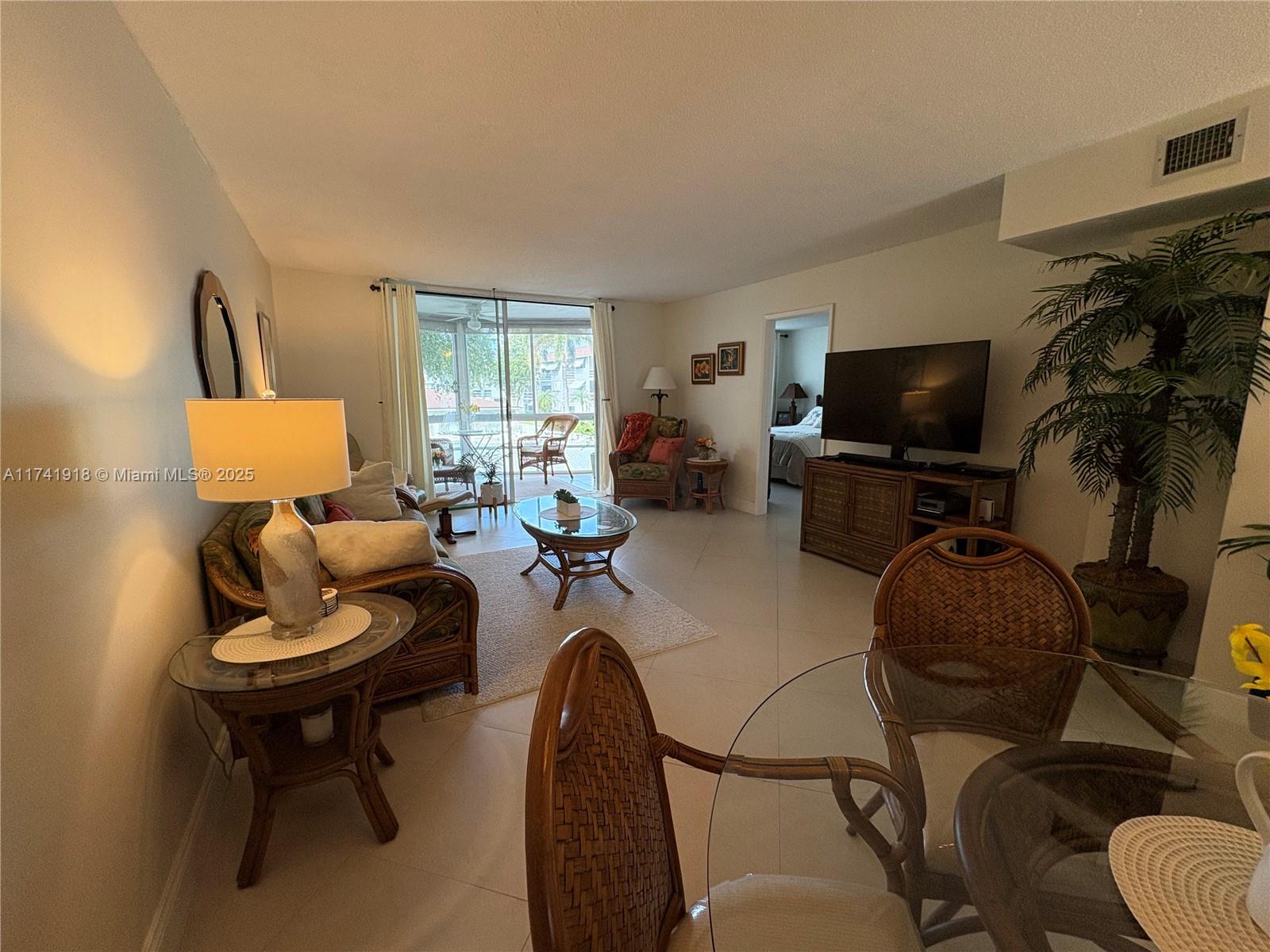 DEERFIELD BEACH GARDENS C - Residential