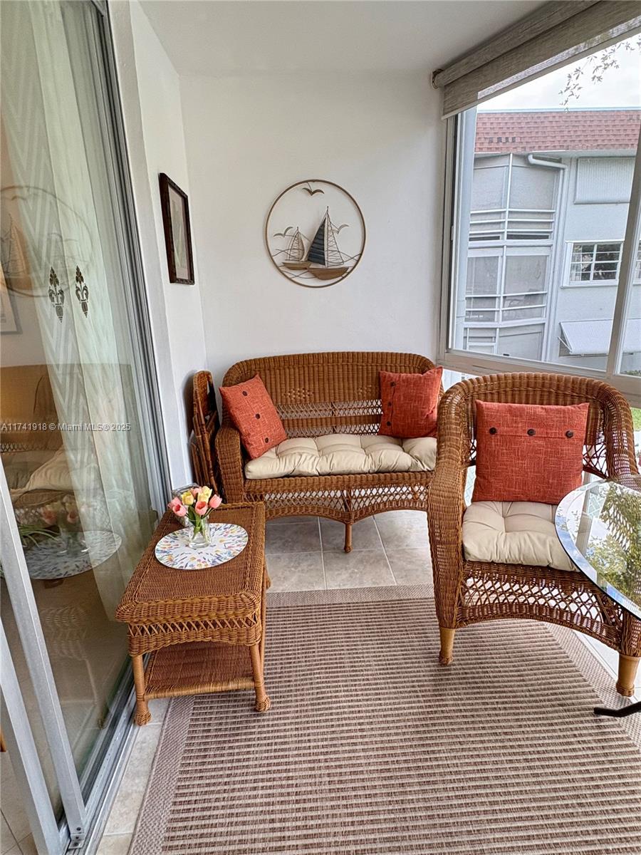 DEERFIELD BEACH GARDENS C - Residential