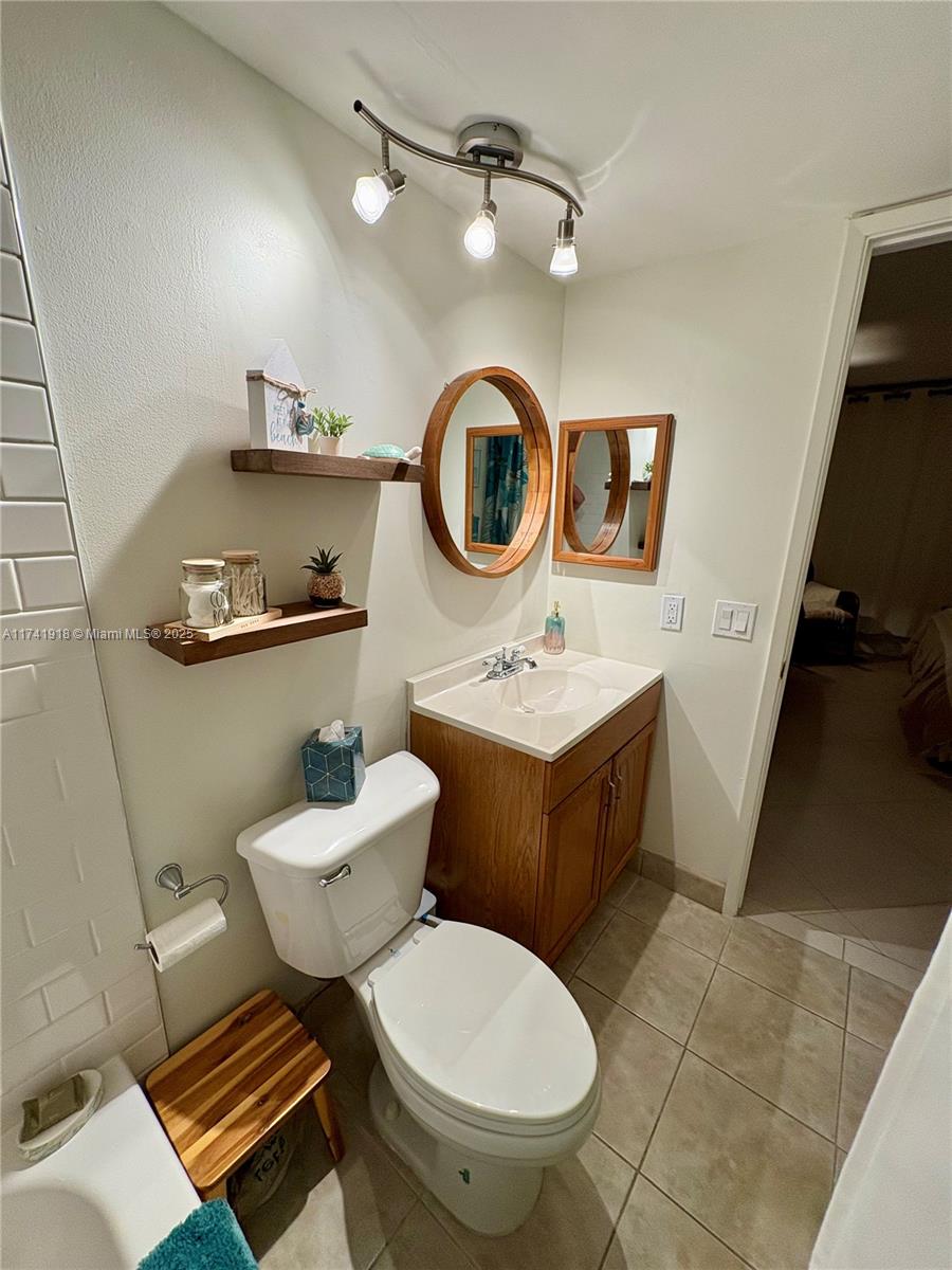 DEERFIELD BEACH GARDENS C - Residential