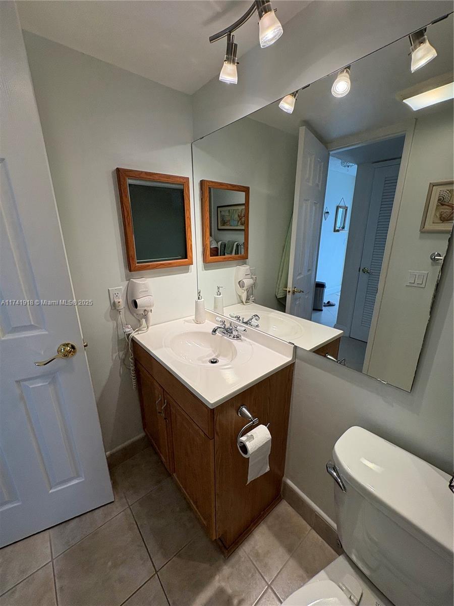 DEERFIELD BEACH GARDENS C - Residential