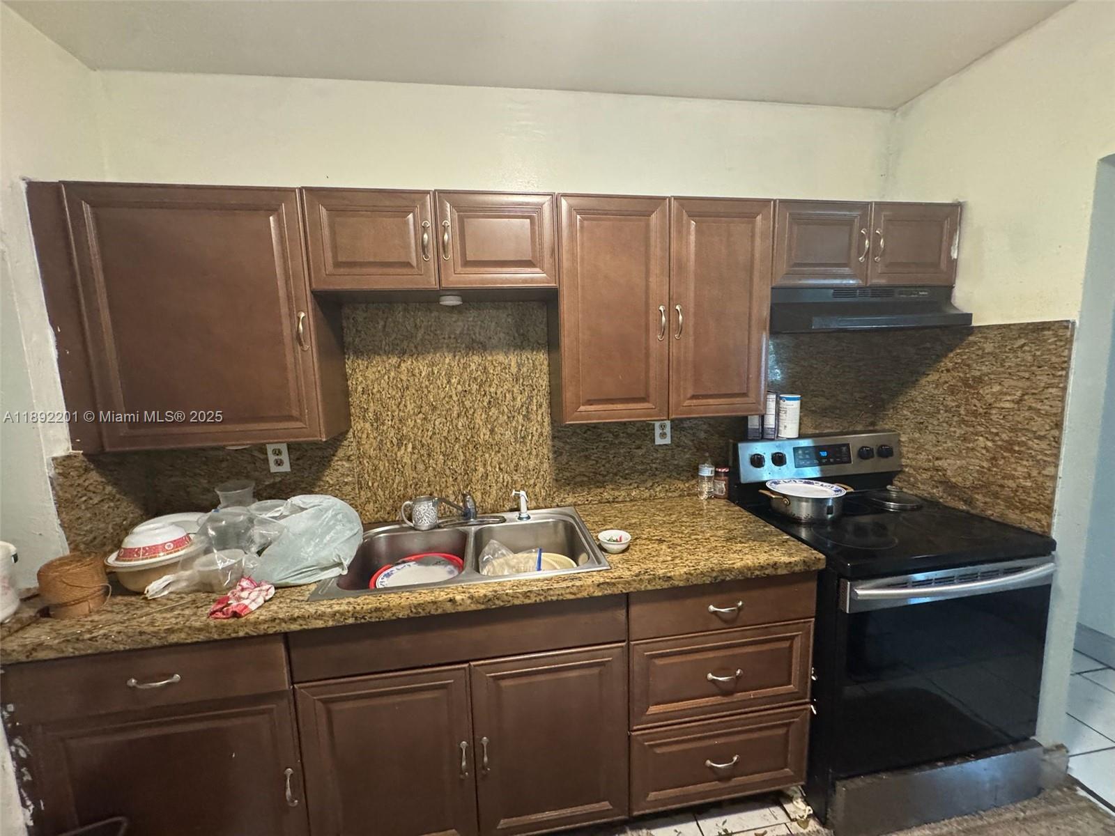 GREEN HILLS SEC 2 - Residential