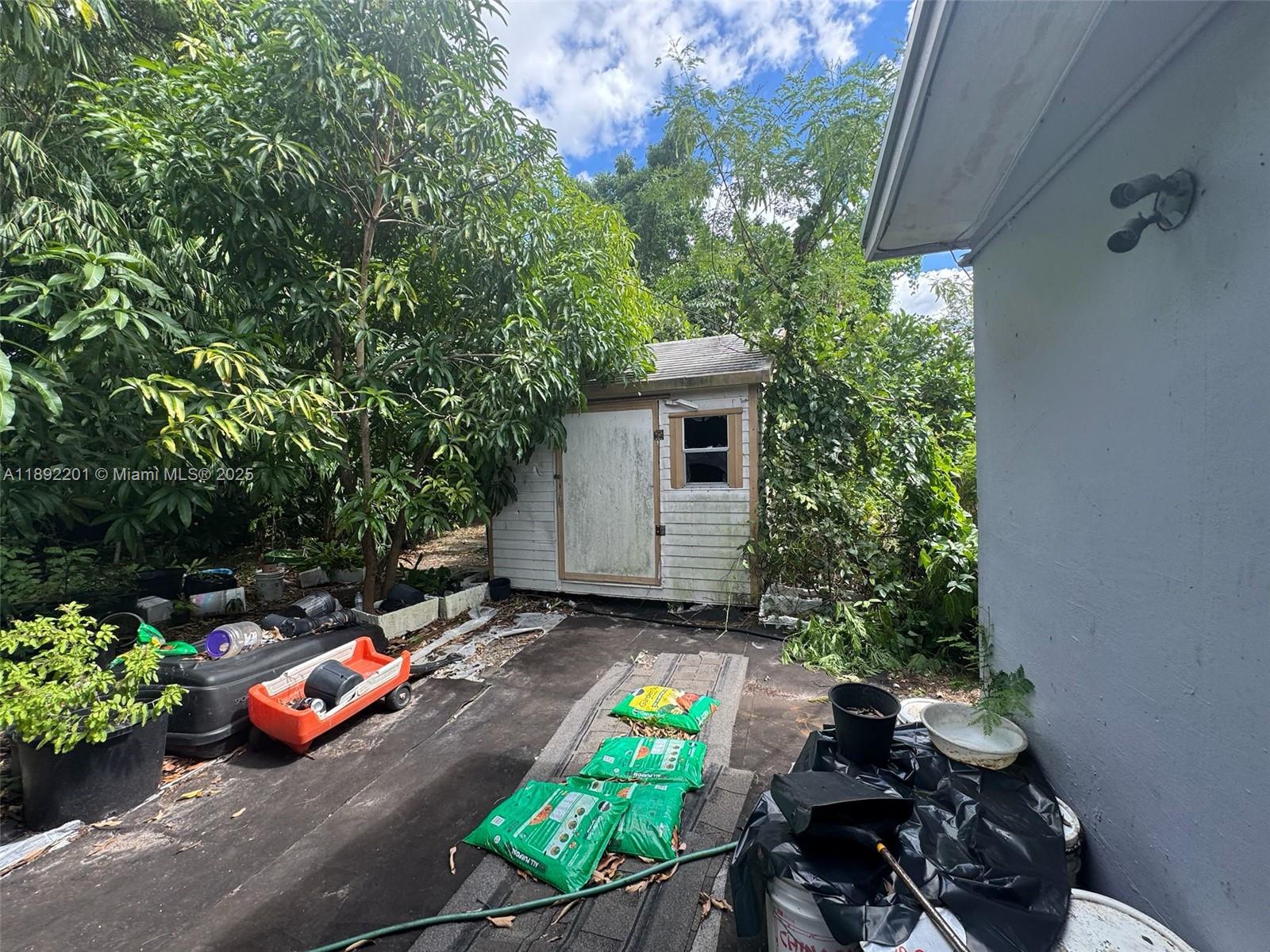 GREEN HILLS SEC 2 - Residential