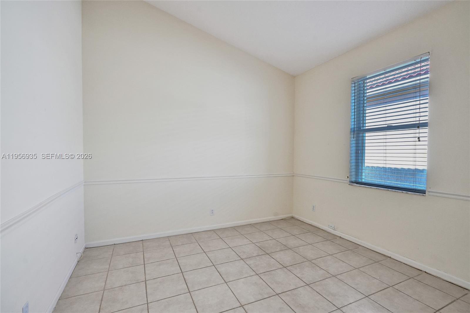 GATEWAY GARDENS - Residential