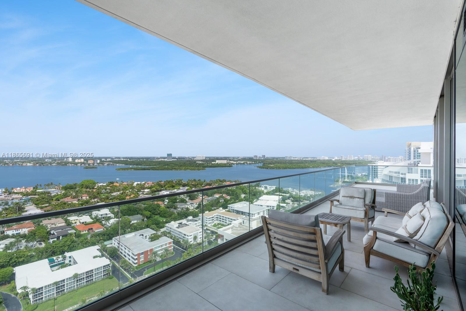 OCEANA BAL HARBOUR CONDO - Residential