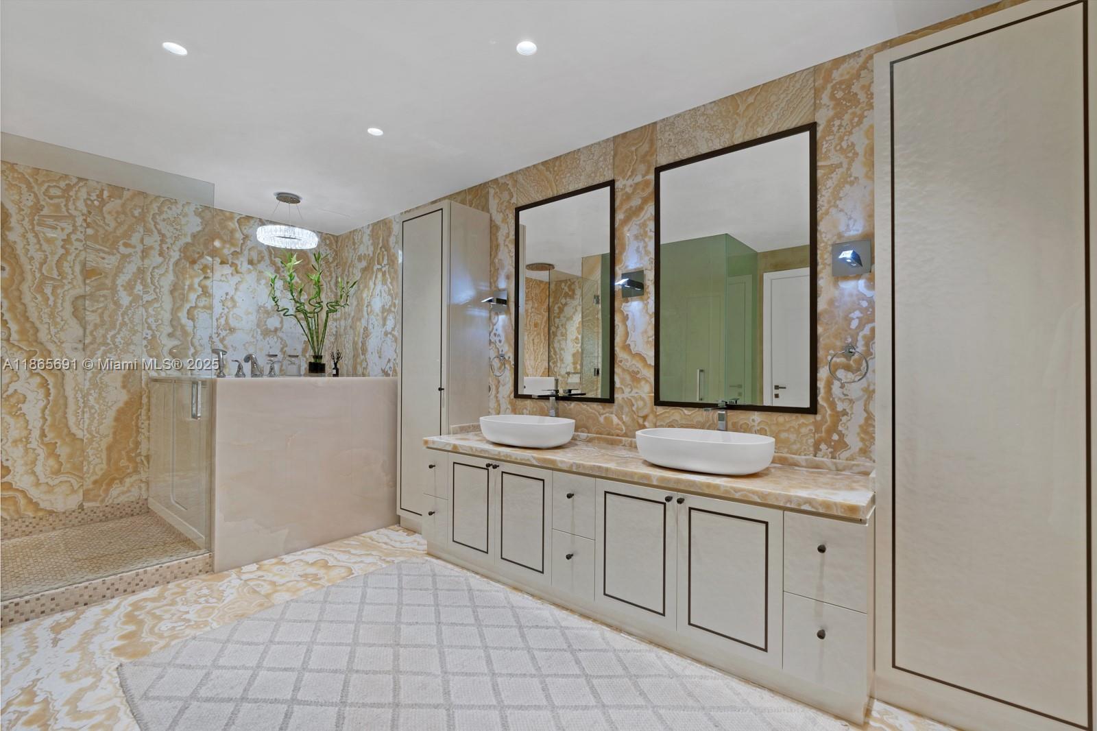 OCEANA BAL HARBOUR CONDO - Residential