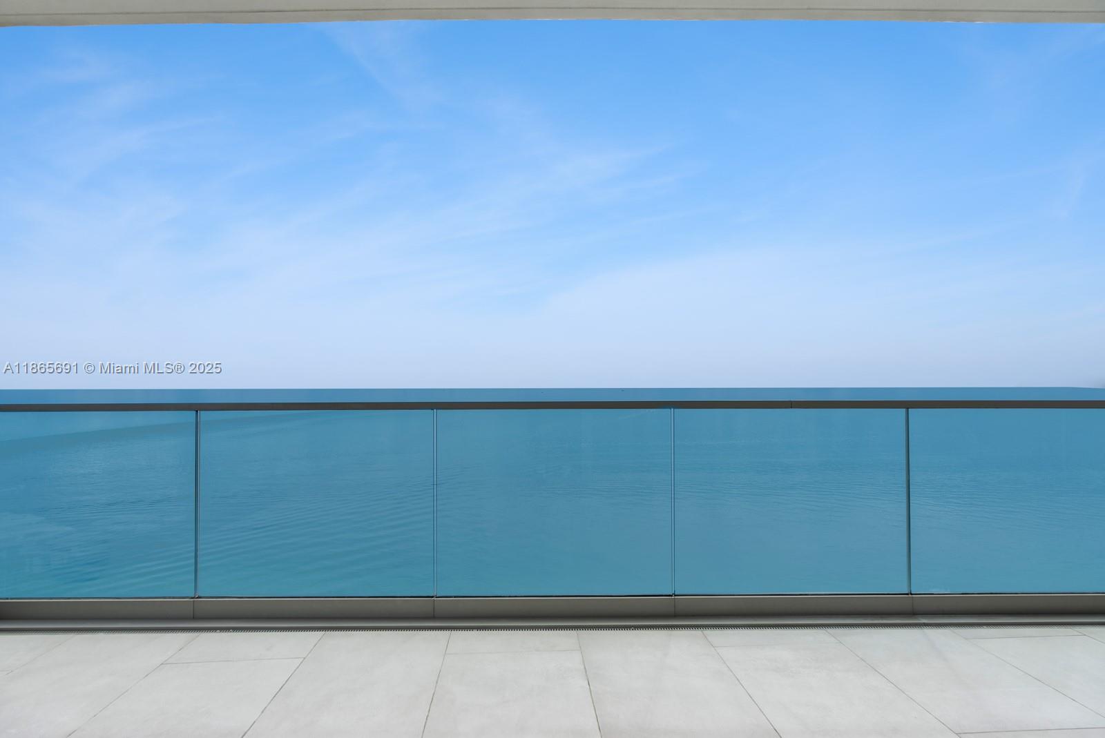 OCEANA BAL HARBOUR CONDO - Residential