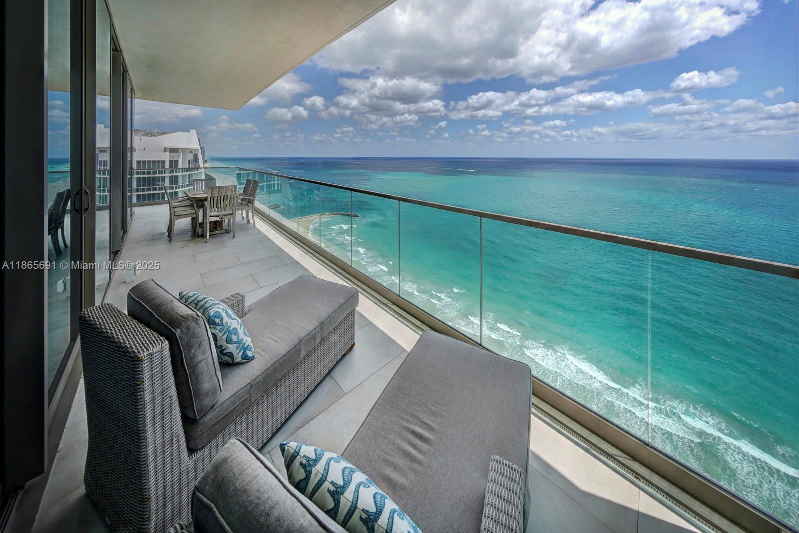 OCEANA BAL HARBOUR CONDO - Residential