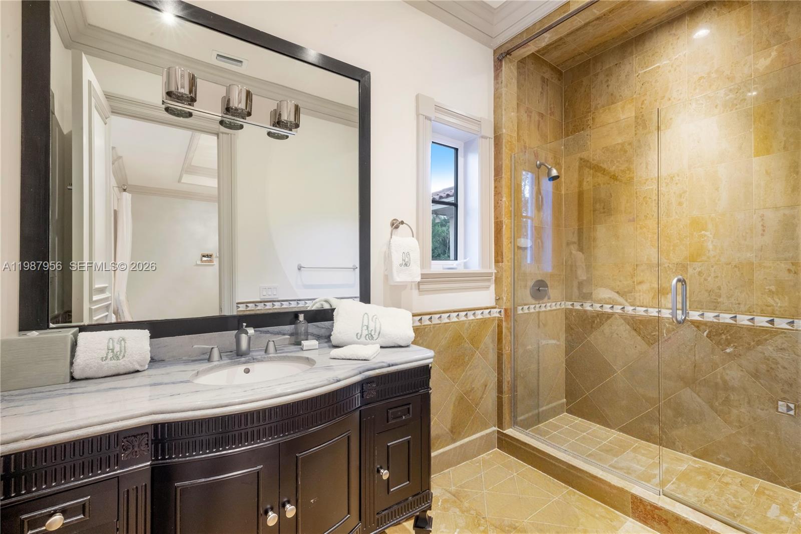 SNAPPER CREEK LAKES SUB - Residential