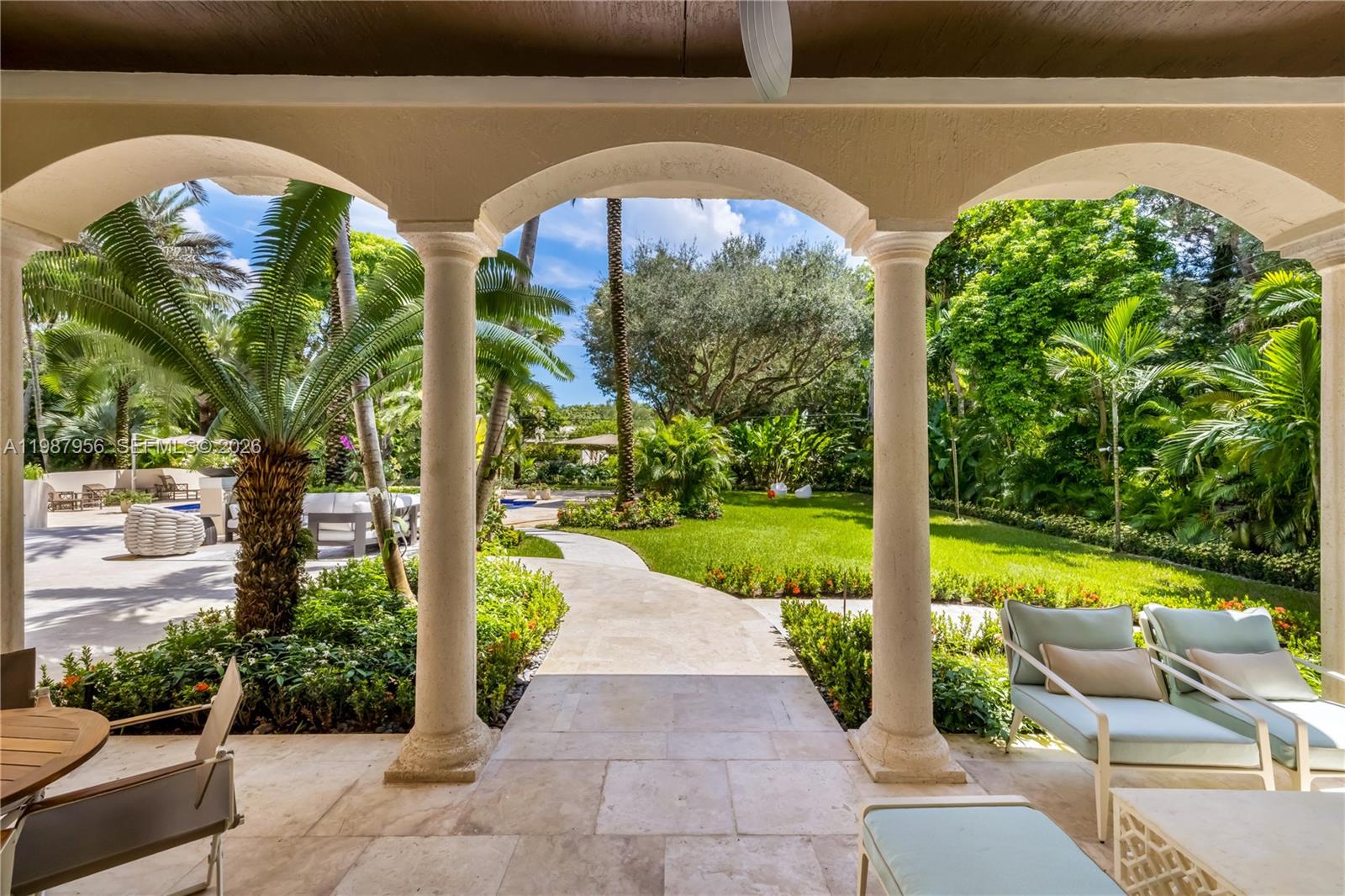 SNAPPER CREEK LAKES SUB - Residential