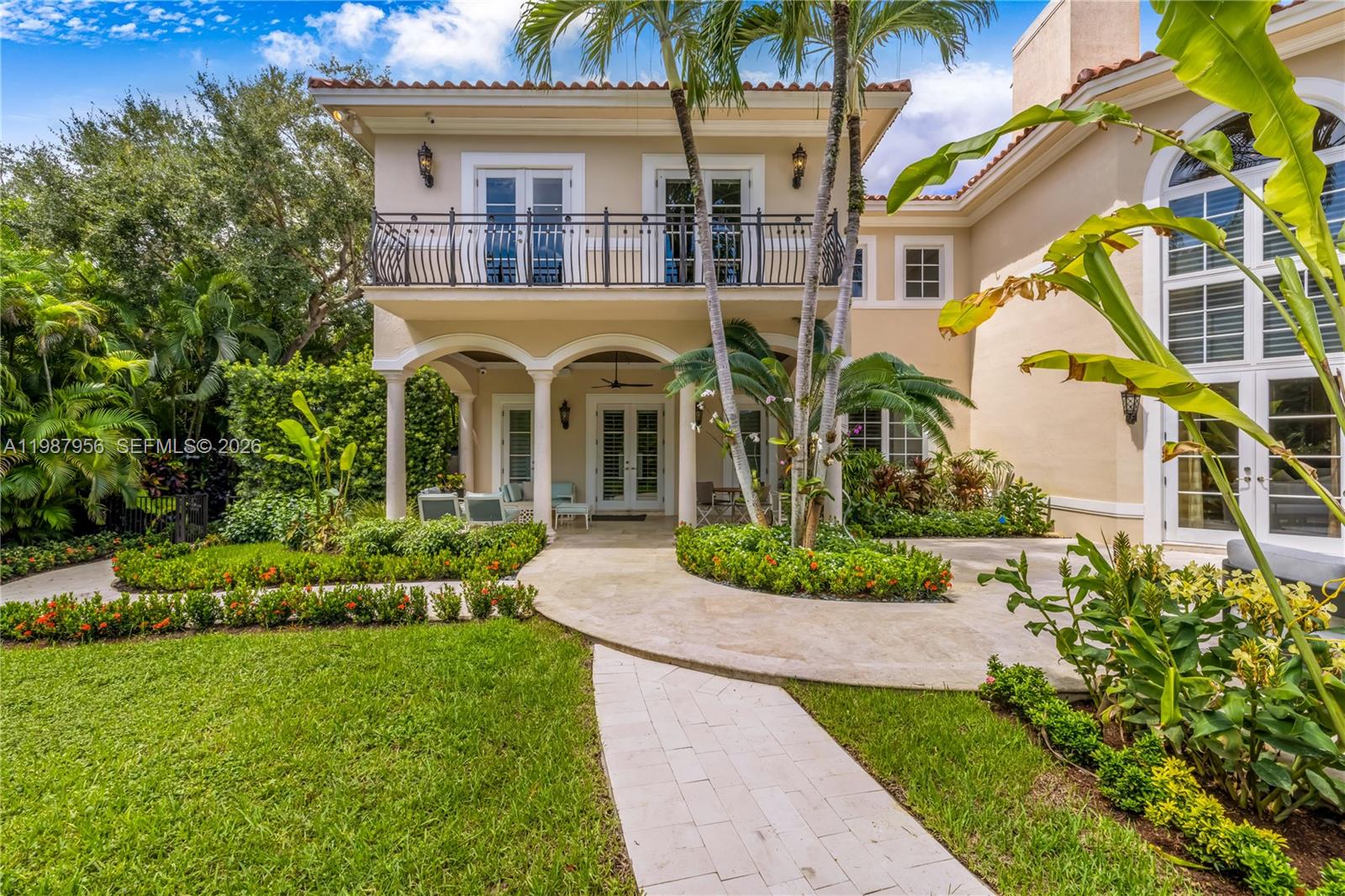 SNAPPER CREEK LAKES SUB - Residential