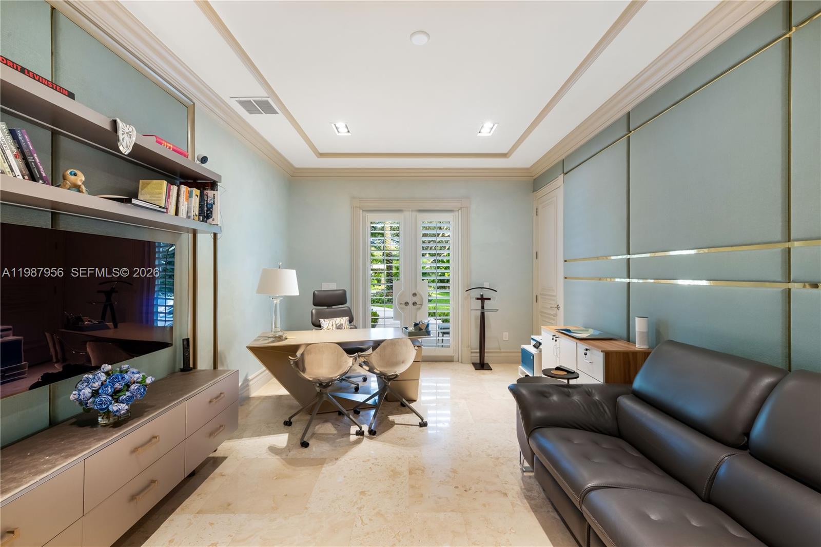 SNAPPER CREEK LAKES SUB - Residential