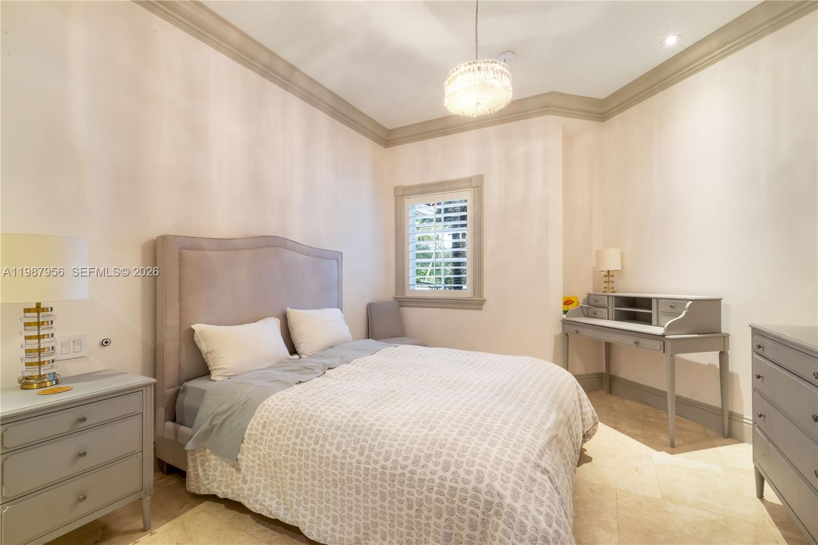 SNAPPER CREEK LAKES SUB - Residential