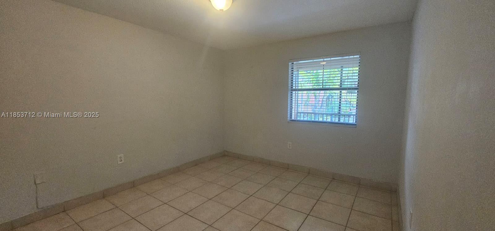 BISCAYNE BEACH CLUB CONDO - Residential Lease