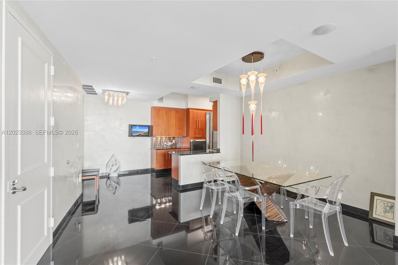 TRUMP PALACE CONDO - Residential