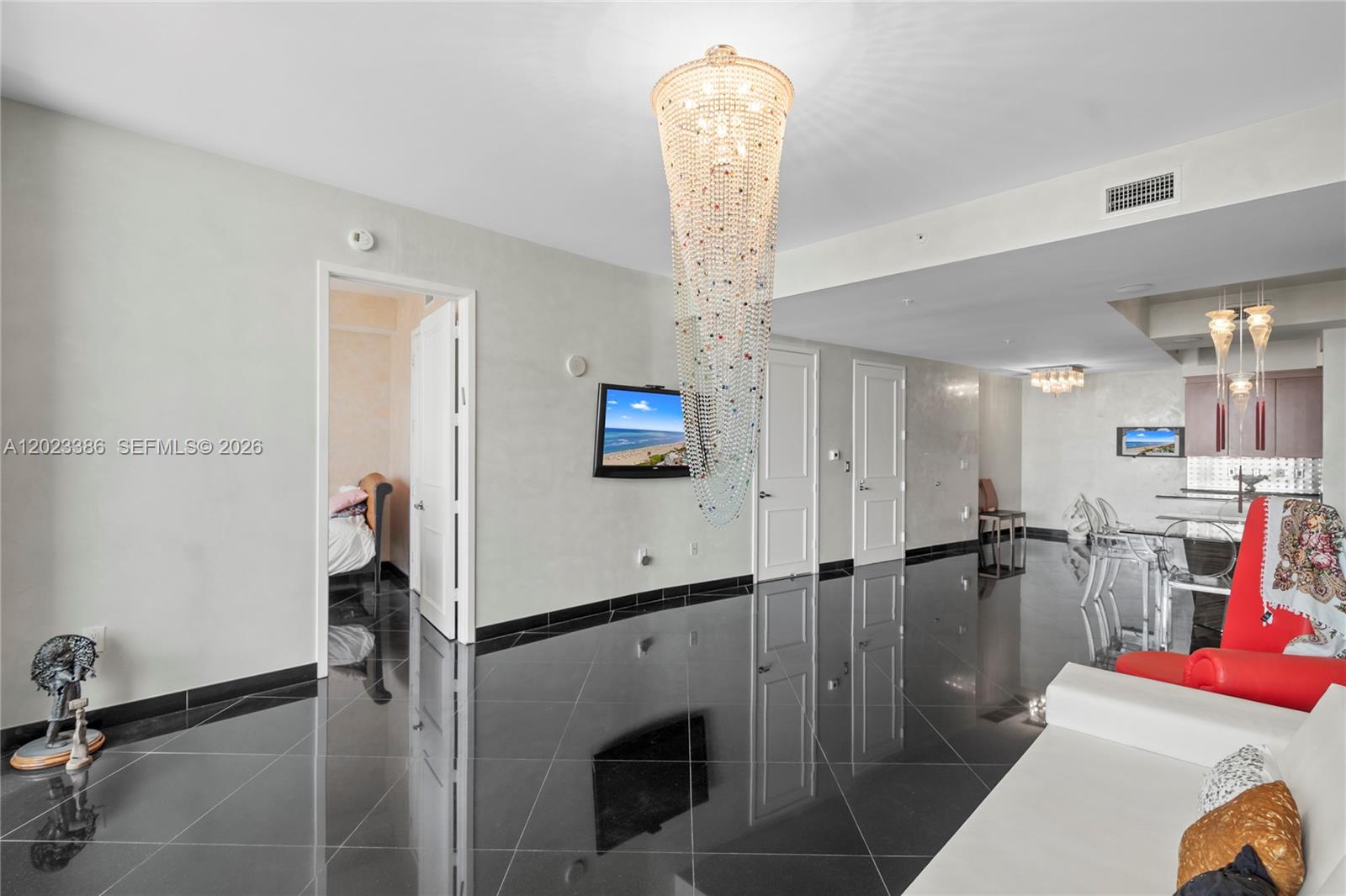 TRUMP PALACE CONDO - Residential