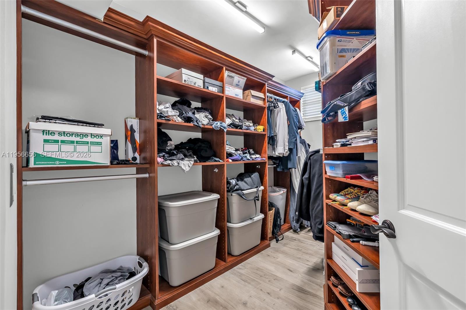 VILLA MEDICI CONDO - Residential