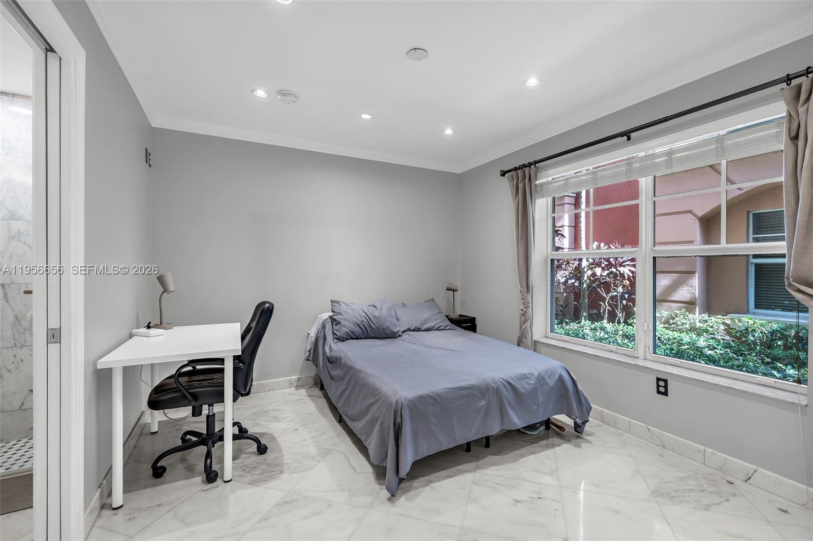 VILLA MEDICI CONDO - Residential