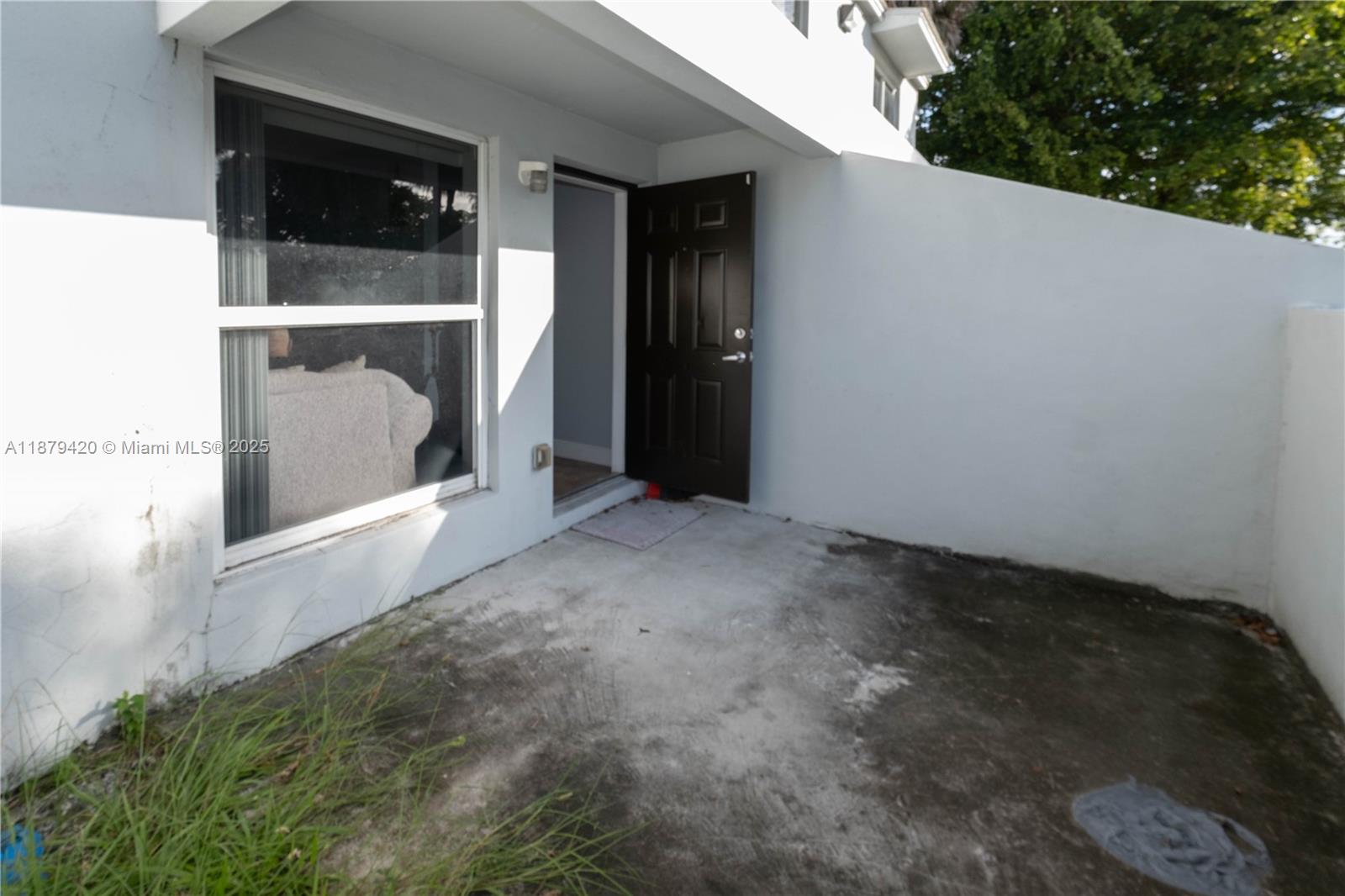 TOWN PARK PLAZA NORTH CON - Residential