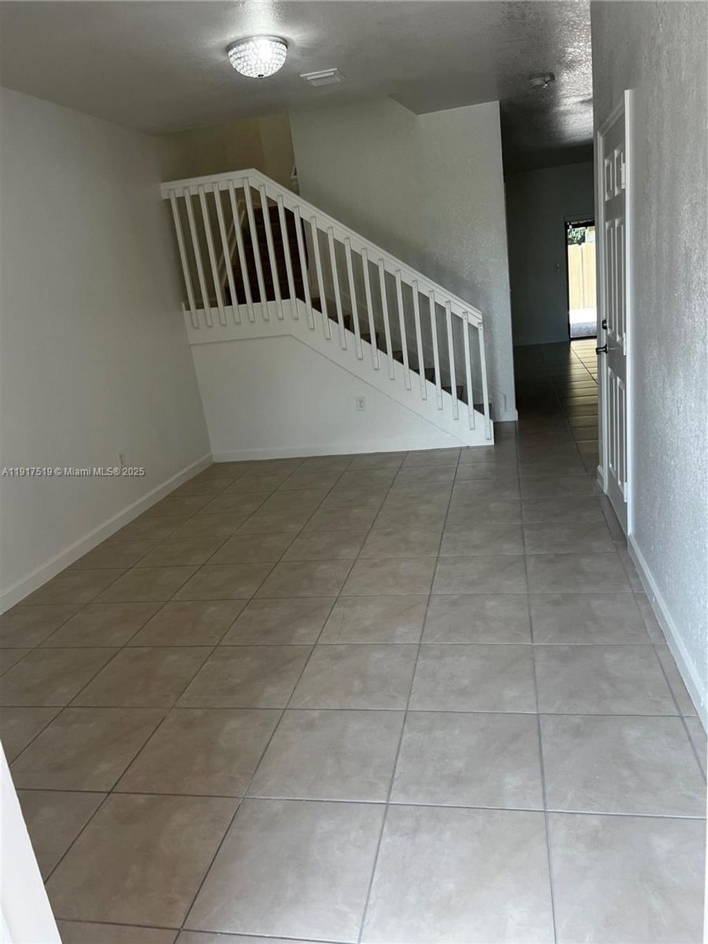 Photo of 152 SE 37th Ter #152, Homestead, FL 33033 (MLS # A11917519)