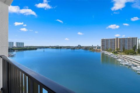 17150 N Bay Rd 2908 Sunny Isles Beach FL 33160
