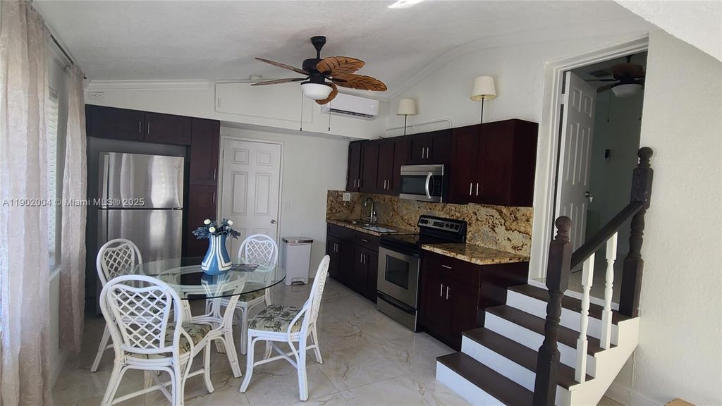 Photo of 3221 NE 7th St #2, Pompano Beach, FL 33062 (MLS # A11902004)