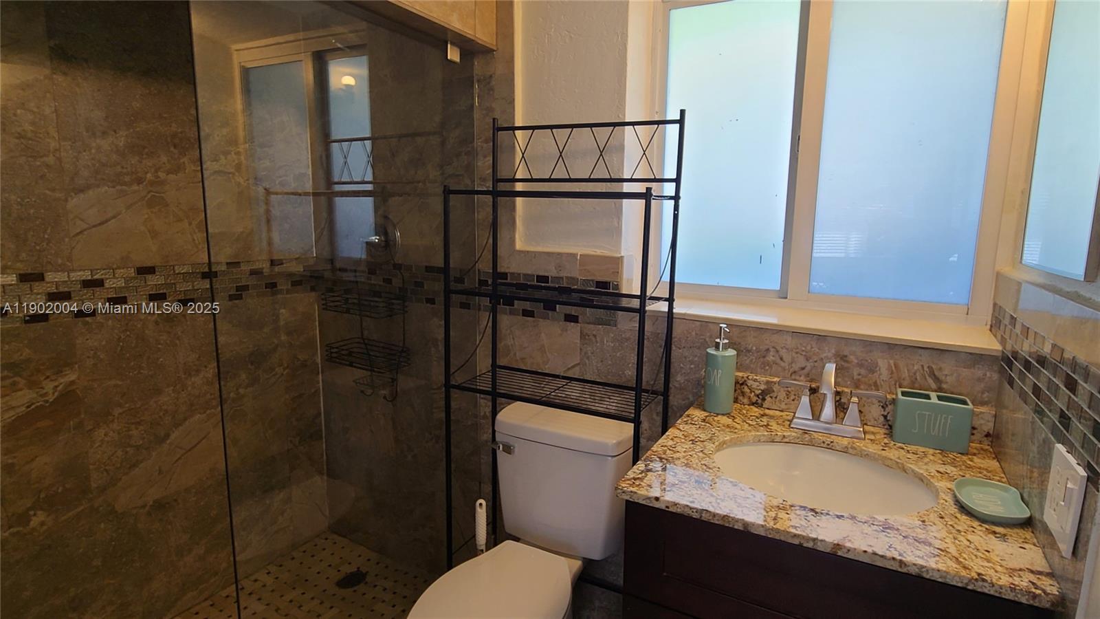 ATLANTIC VIEW - Residential Lease