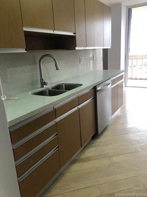 TURNBERRY TOWERS CONDO - Residential Lease