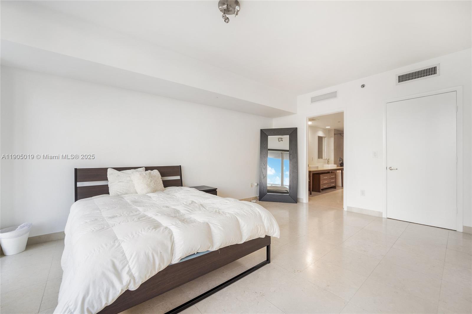 ICON BRICKELL NO TWO - Residential Lease