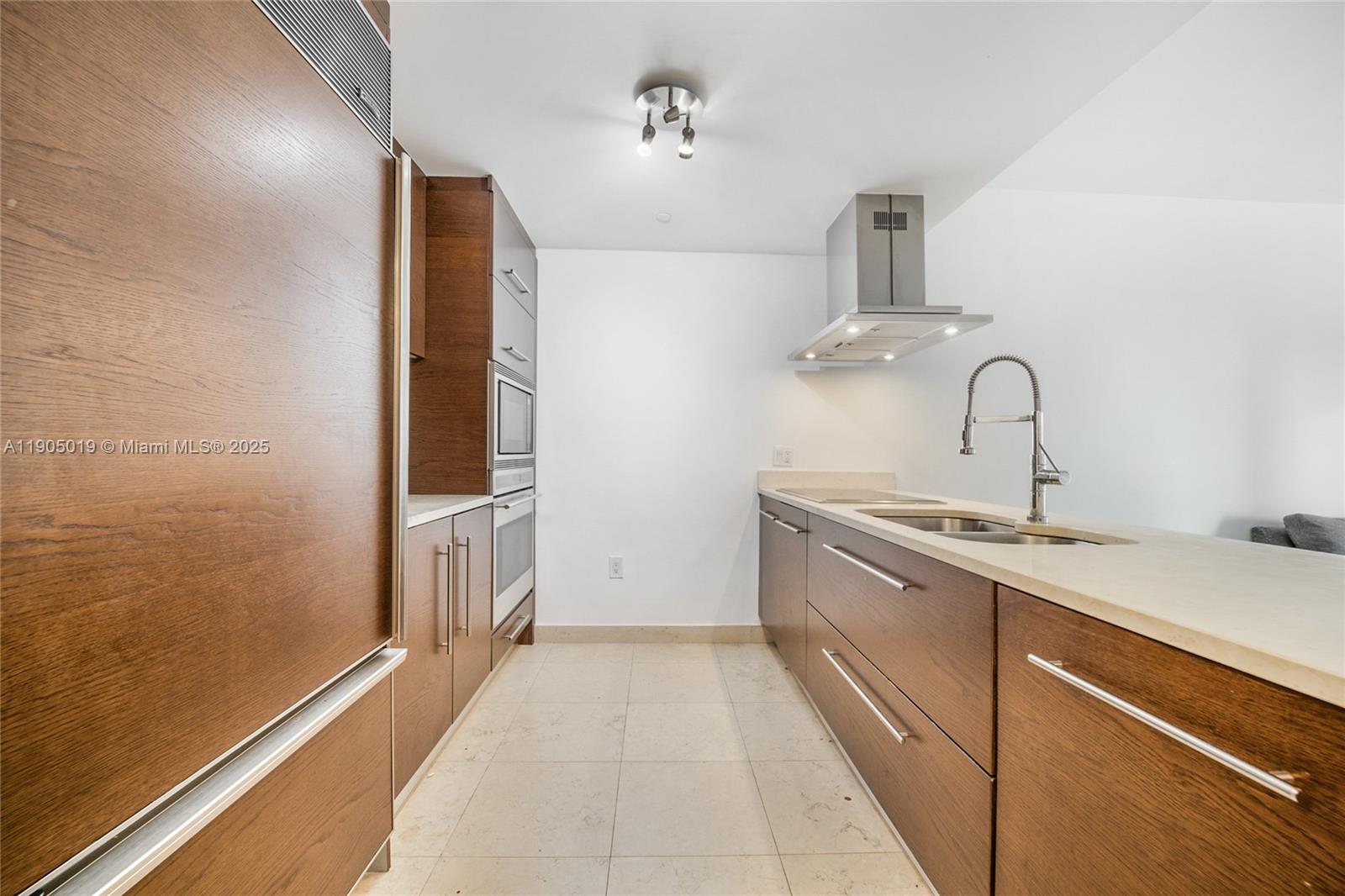 ICON BRICKELL NO TWO - Residential Lease