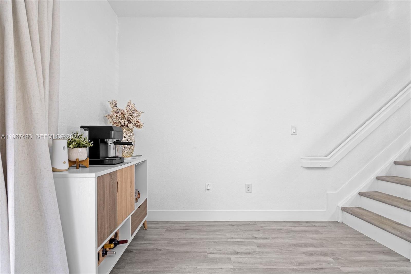 LAS BRISAS AT DORAL CONDO - Residential