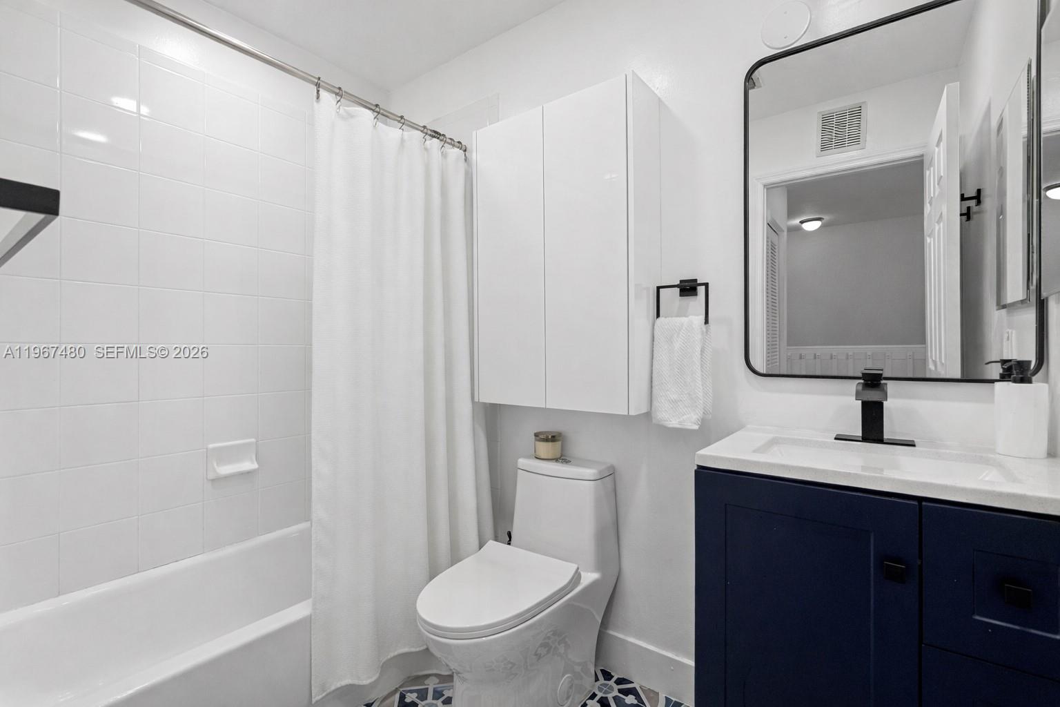 LAS BRISAS AT DORAL CONDO - Residential