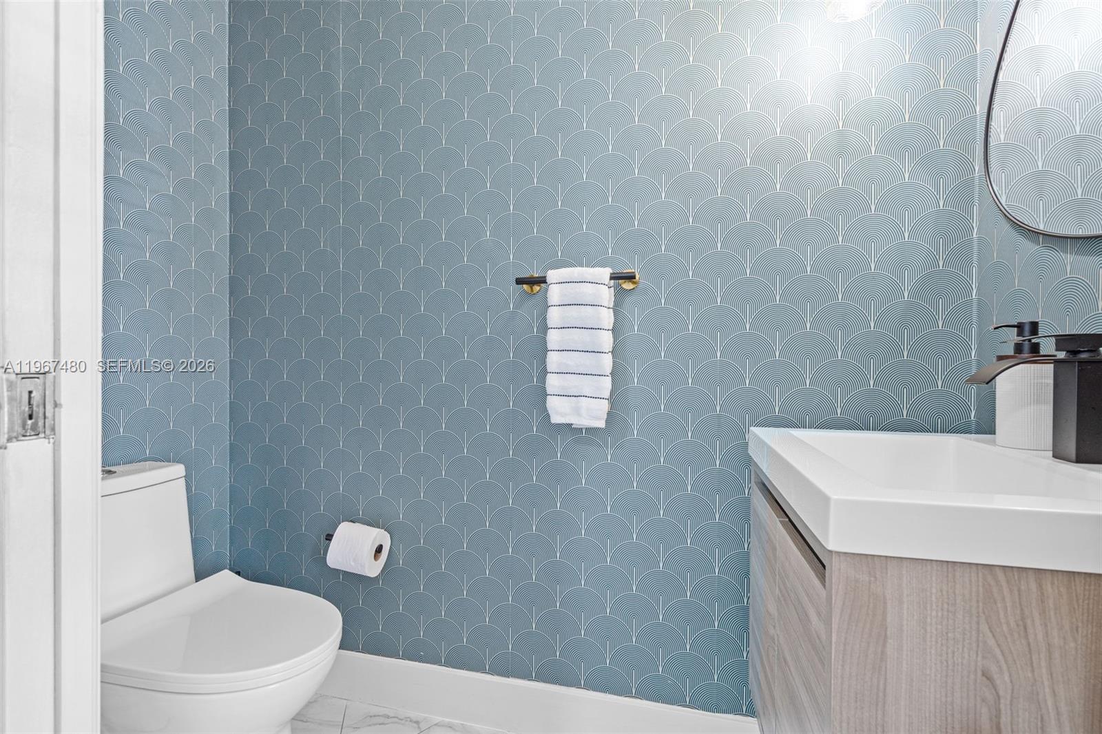 LAS BRISAS AT DORAL CONDO - Residential