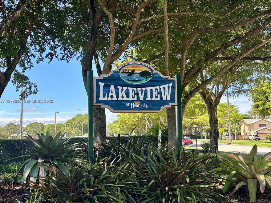 Beautiful 2 bedroom 2 bathroom condo in the desirable Lakeview at the Hammocks community. Spacious layout with bright living and dining area, ceramic floors and private balcony. Community features pool, clubhouse and guest parking. Excellent location near shopping, restaurants and parks. Washer and dryer inside the unit. Assigned parking. Ready for immediate occupancy. Easy to show.