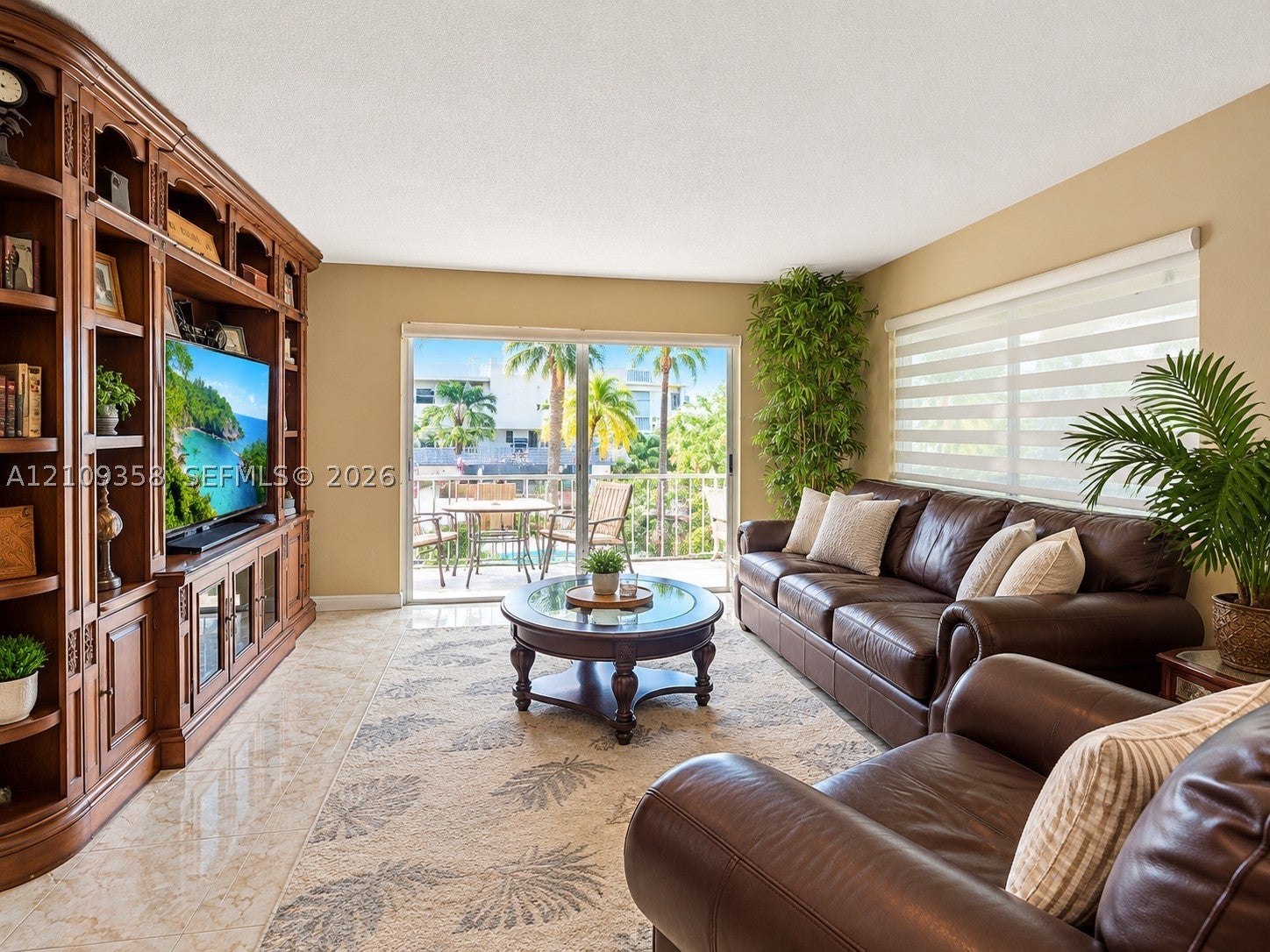 2200 Diana Dr 218