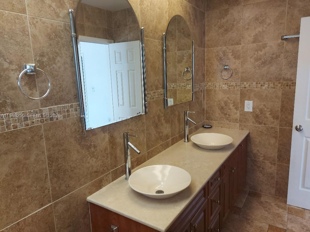 SELDINS ESTATES - Residential