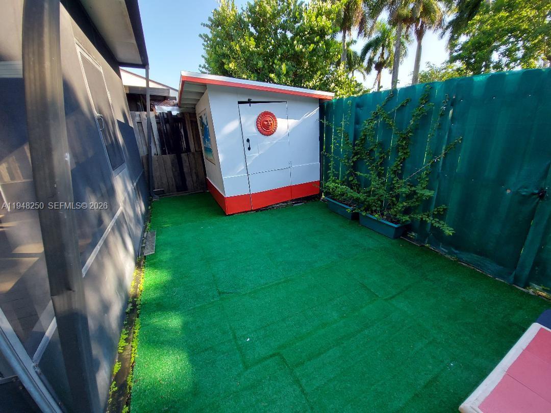 SELDINS ESTATES - Residential