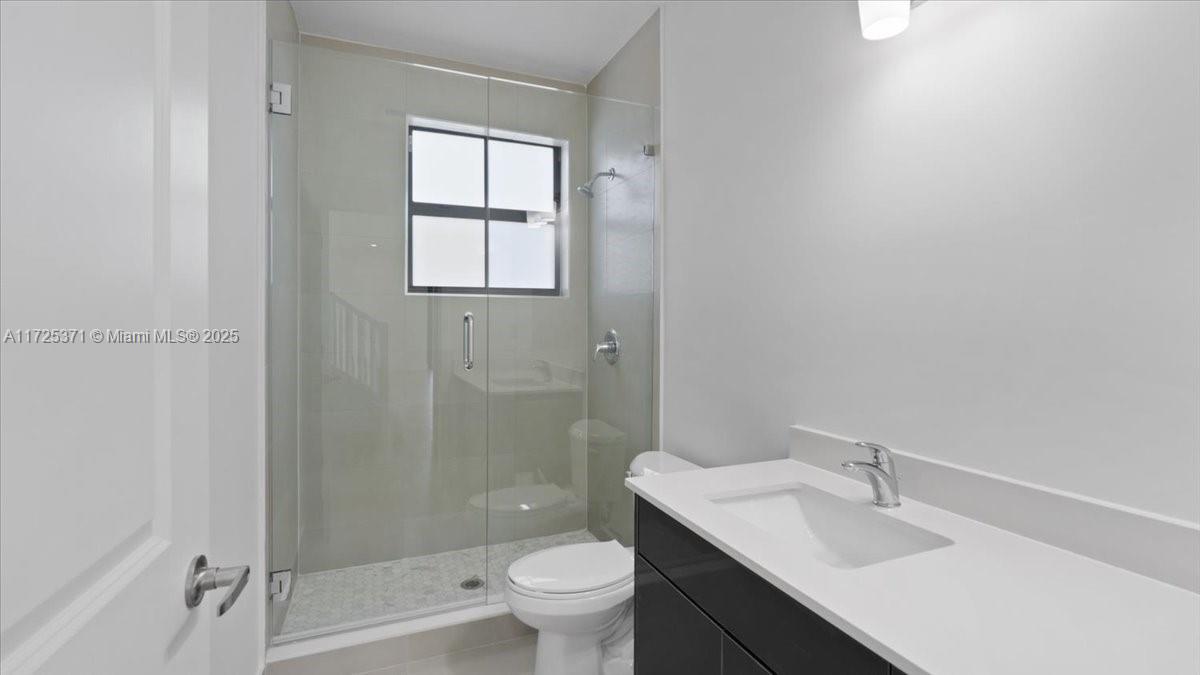 EAST HILL - Residential