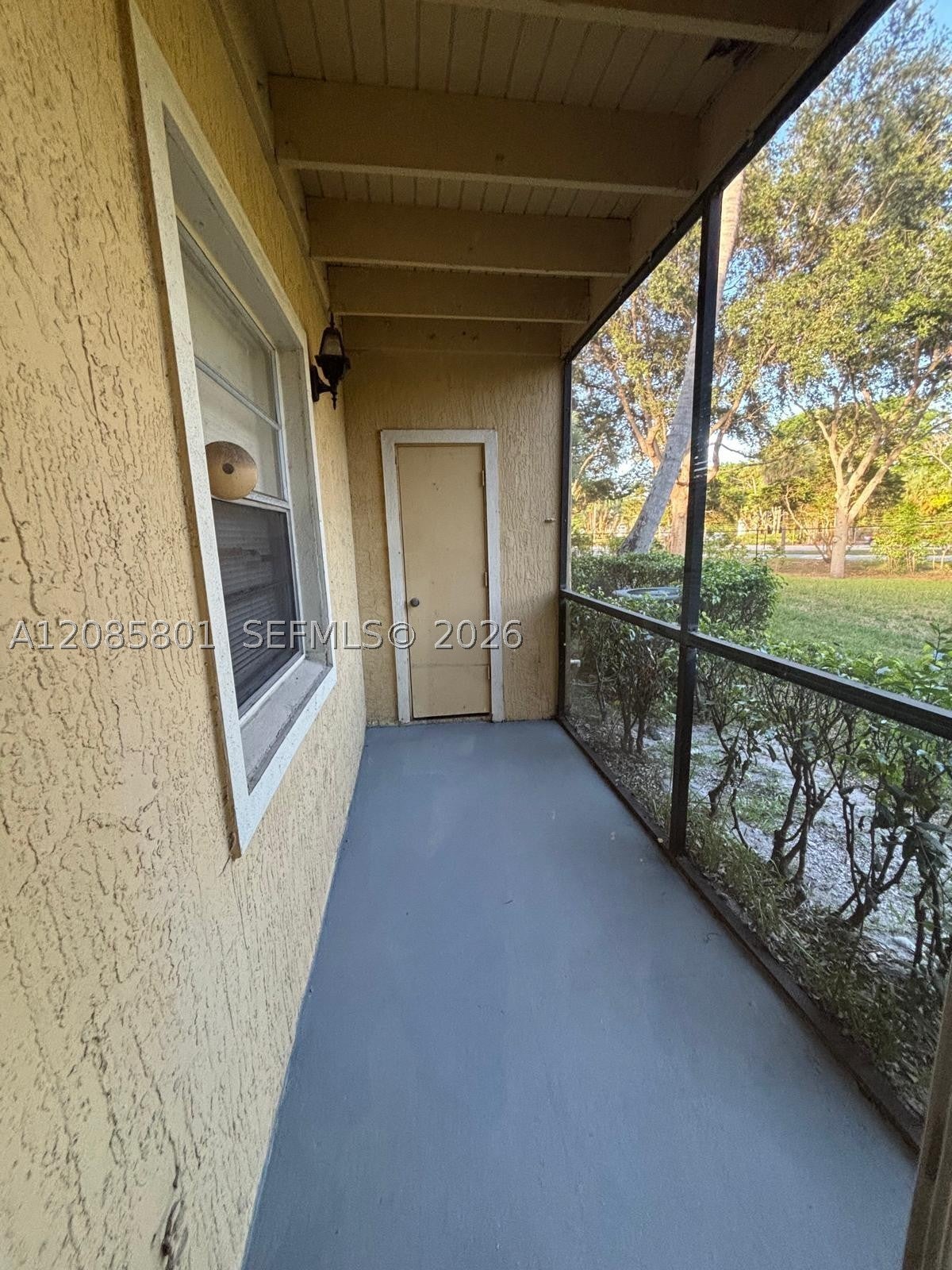 1237 SW 46th Ave 811