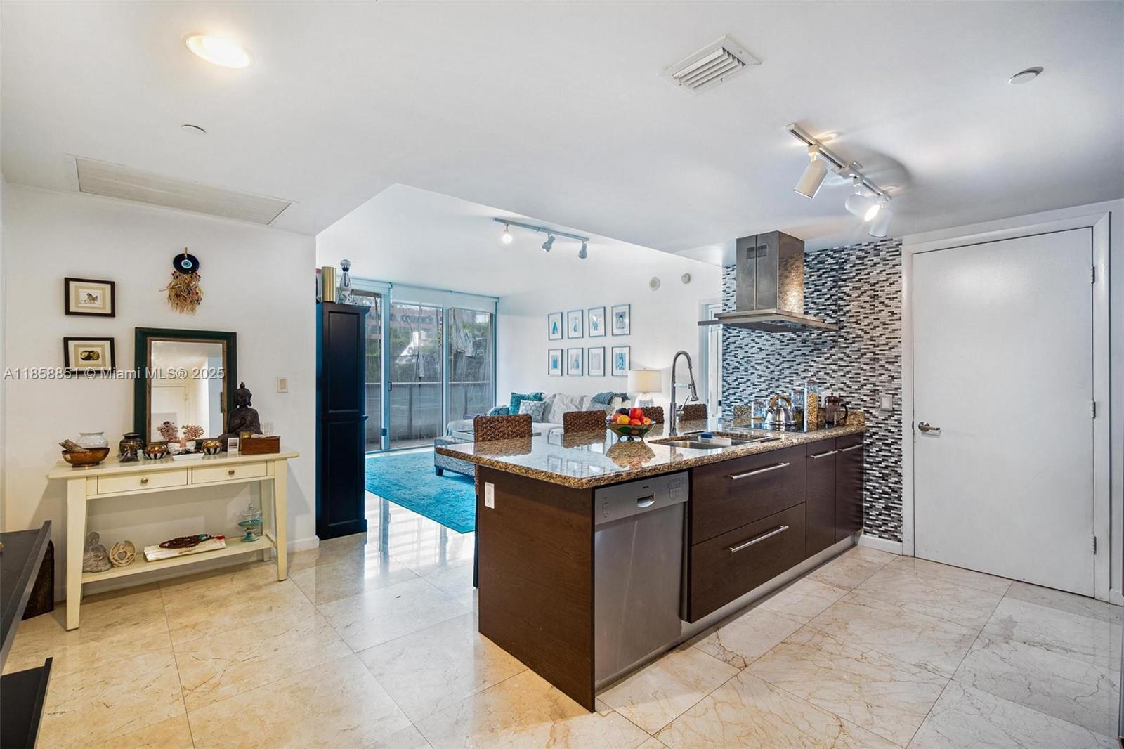 ICON BRICKELL NO TWO - Residential