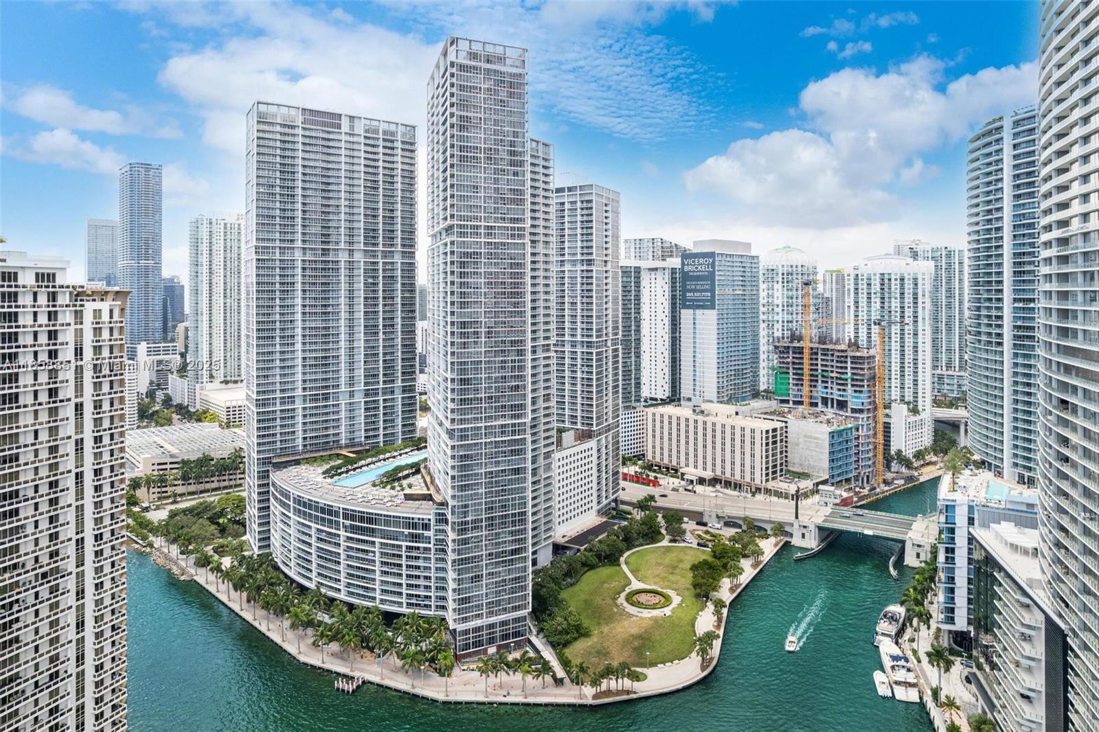 ICON BRICKELL NO TWO - Residential
