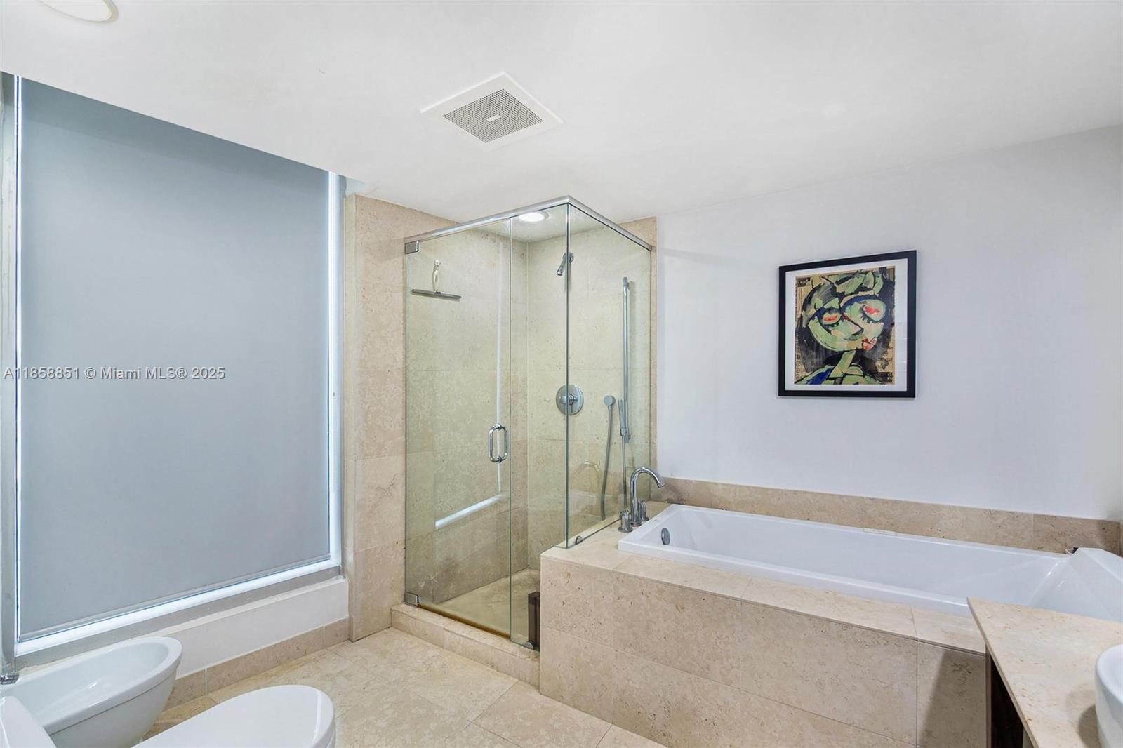 ICON BRICKELL NO TWO - Residential