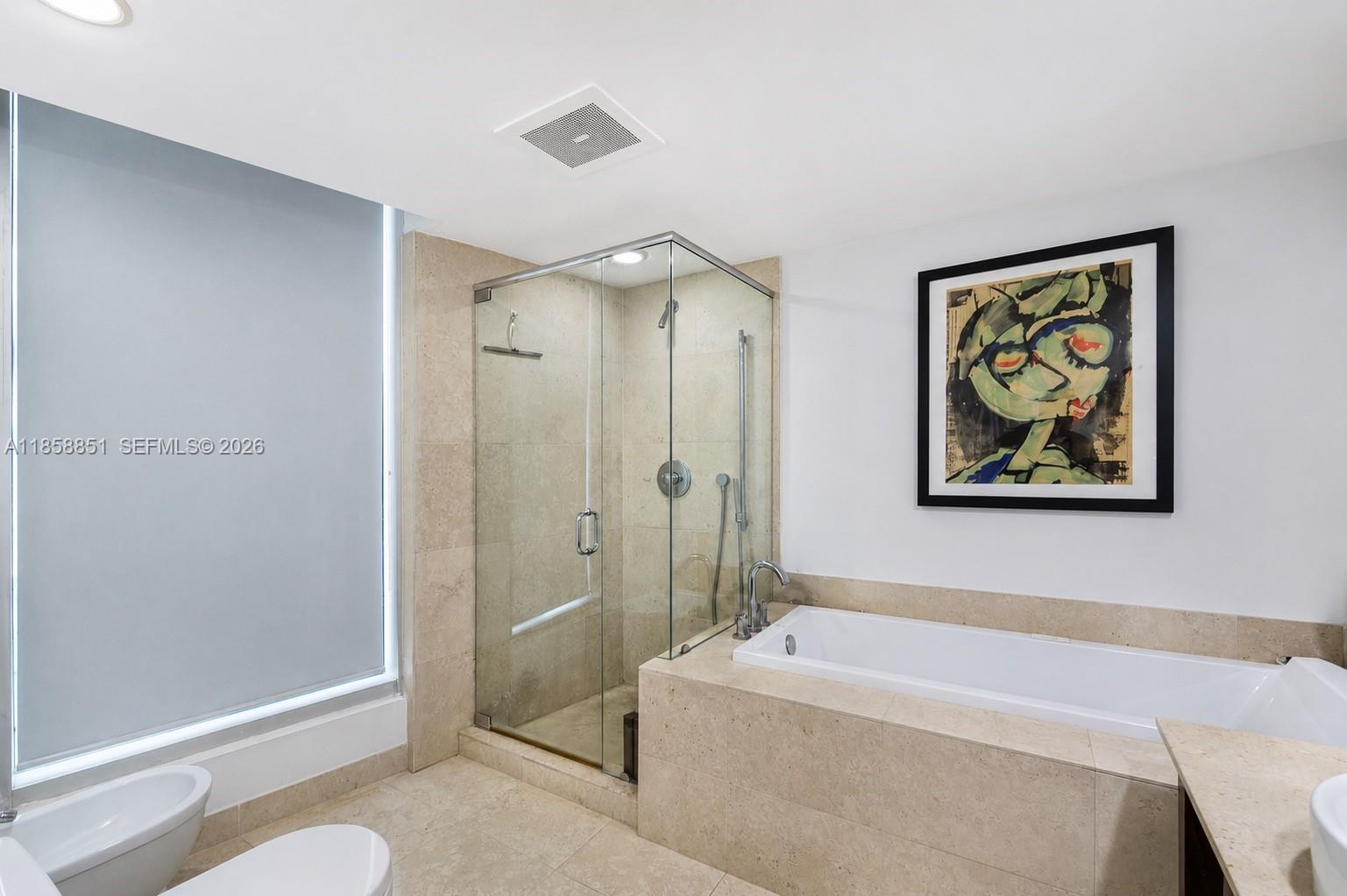 ICON BRICKELL NO TWO - Residential