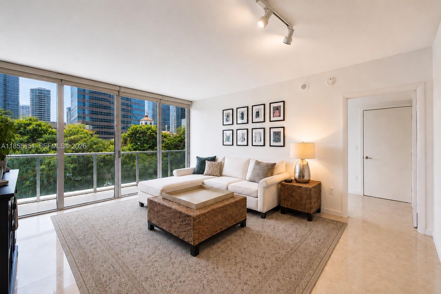 495 Brickell Ave 411