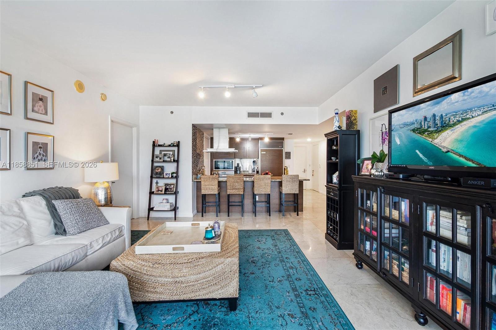 ICON BRICKELL NO TWO - Residential