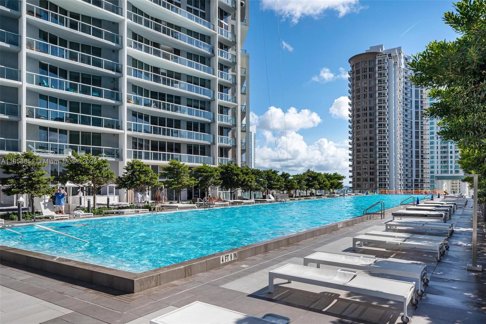 ICON BRICKELL NO TWO - Residential