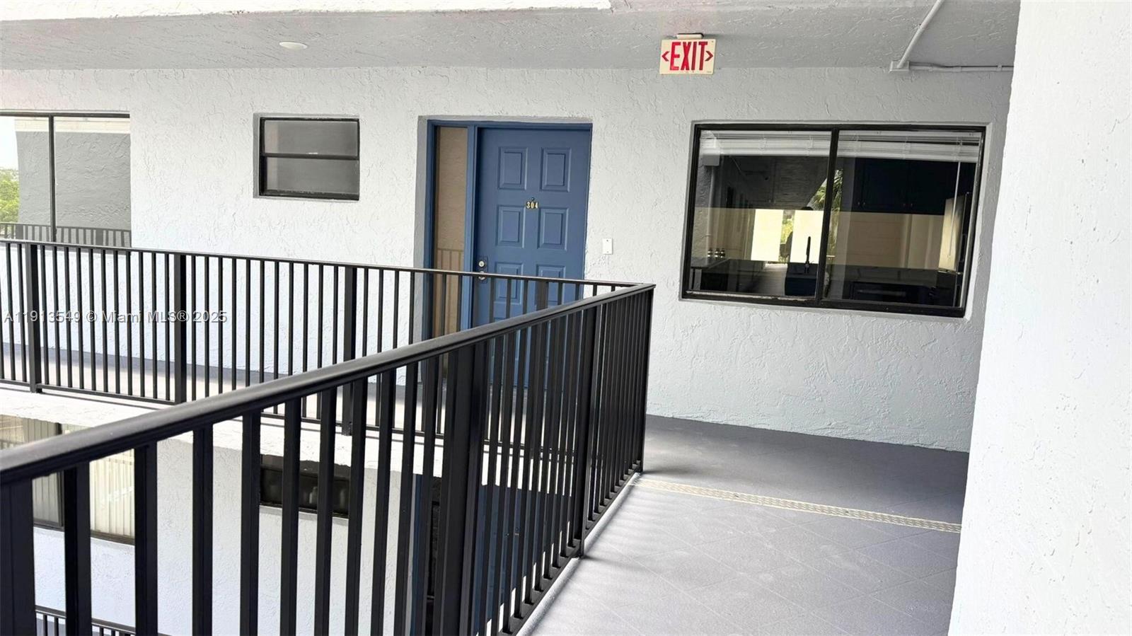 CARLISLE AT HAMPTONS WEST - Residential